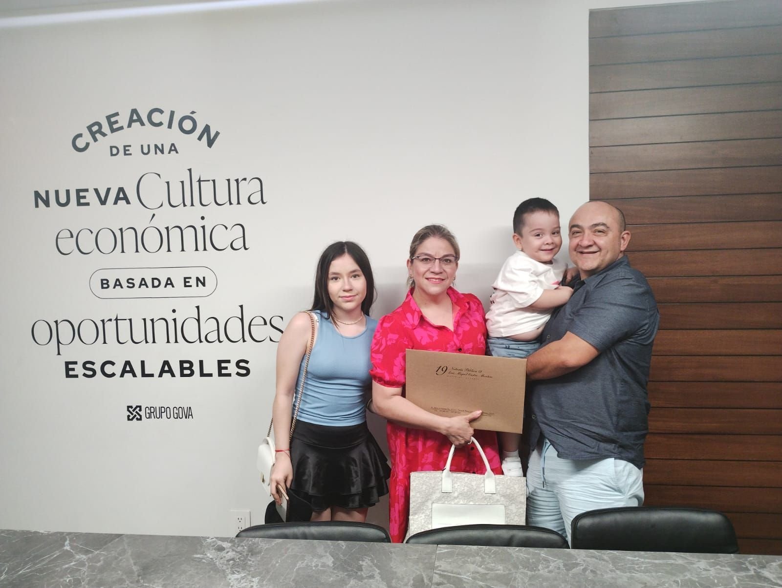 Equipo Bahía Residencial