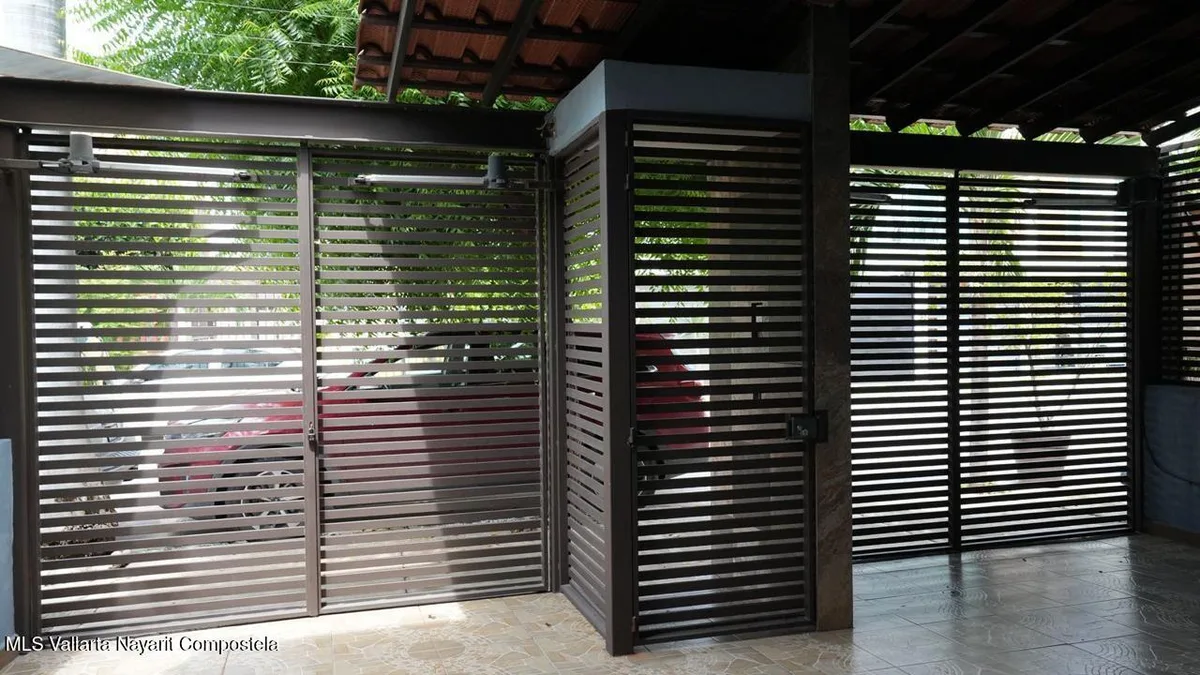 Casa Yazmín con alberca y 16 paneles solares · Fluvial Vallarta