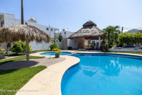 Casa de 3 recámaras en coto privado con alberca · Paseo de la Ribera, Puerto Vallarta – foto 17